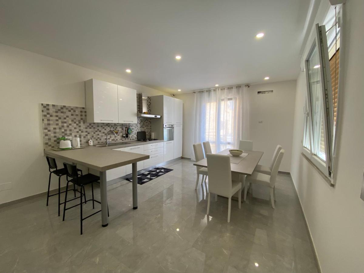Melitta Apartment Giardini Naxos Eksteriør bilde