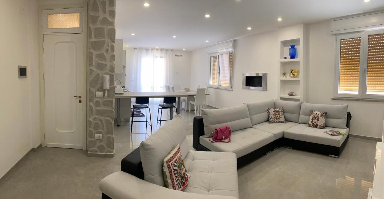 Melitta Apartment Giardini Naxos Eksteriør bilde