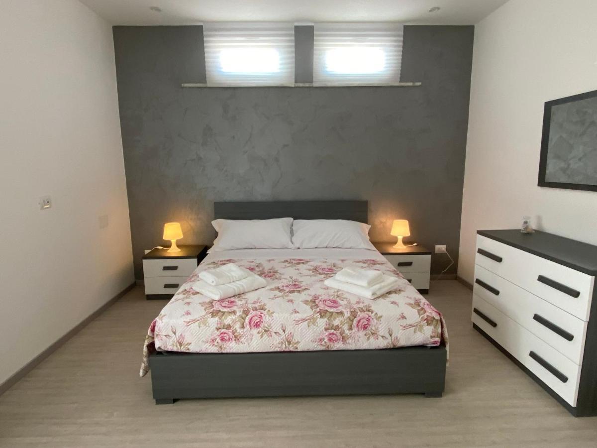 Melitta Apartment Giardini Naxos Eksteriør bilde