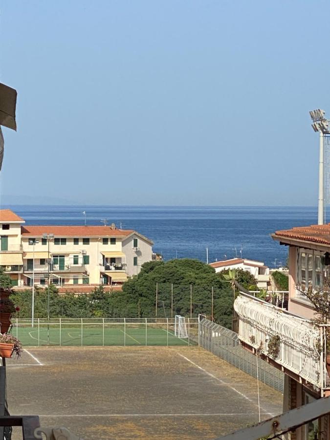 Melitta Apartment Giardini Naxos Eksteriør bilde